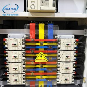 Tủ phân phối MDB 1600A ra 8 MCCB 250A