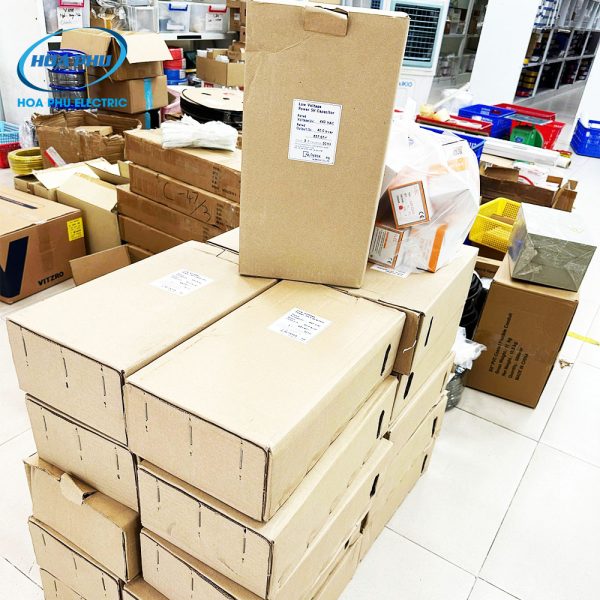 Tụ bù dầu 415v nuintek