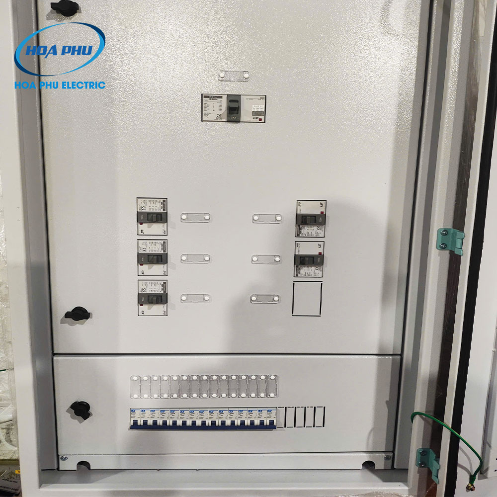 Tủ điện phân phối DB 3 Pha 200A - LS, có bảo vệ điện áp - Ảnh 2
