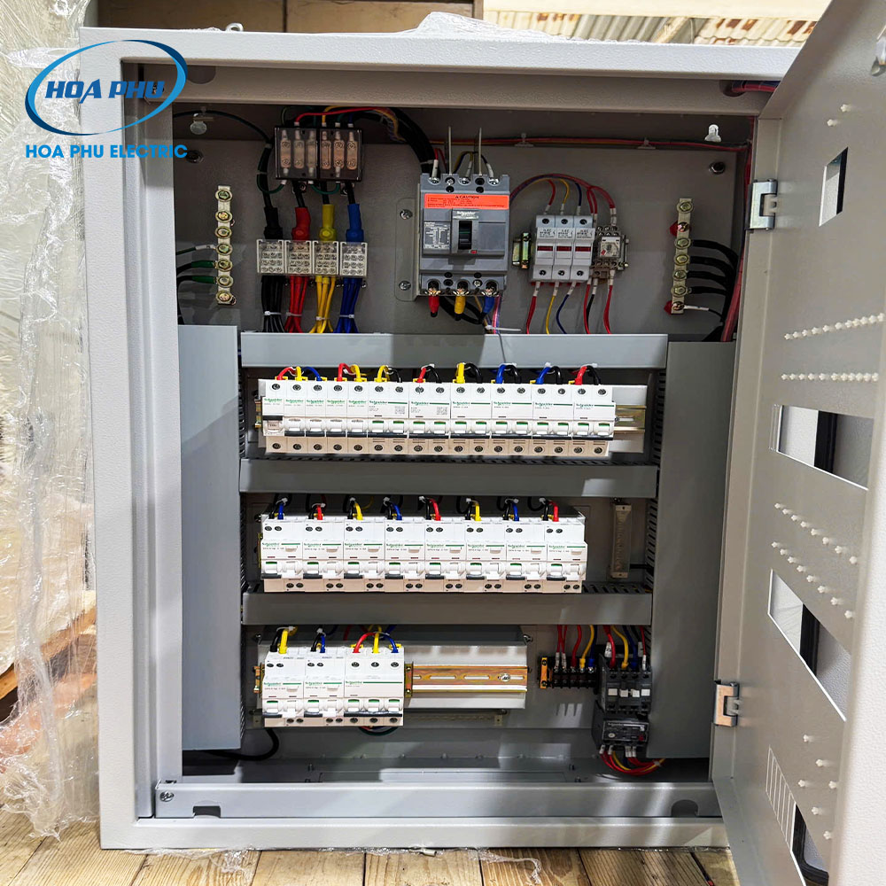 Tủ phân phối DB 3P 40A kết hợp điều khiển gió tươi